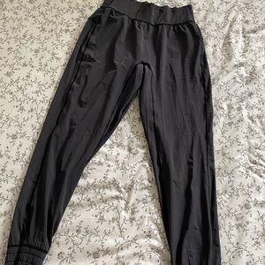 Lululemon sunset jogger